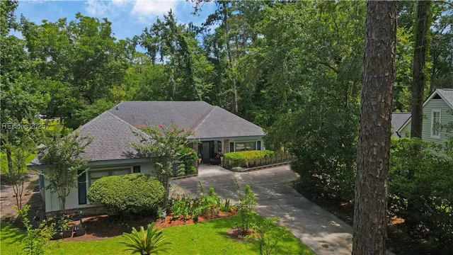 $600,000 | 28 Wood Eden Lane, Bluffton, SC 29910