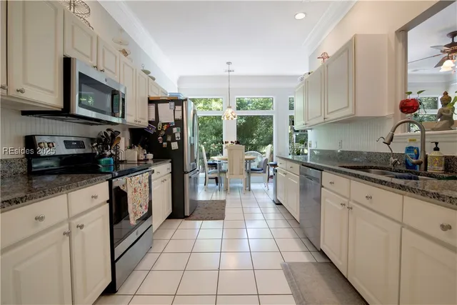 $600,000 | 28 Wood Eden Lane, Bluffton, SC 29910