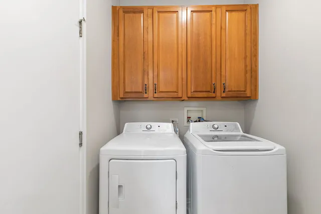 $525,000 | 54 Meadows Drive, Gilberts, IL 60136