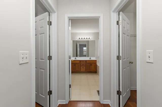 $525,000 | 54 Meadows Drive, Gilberts, IL 60136