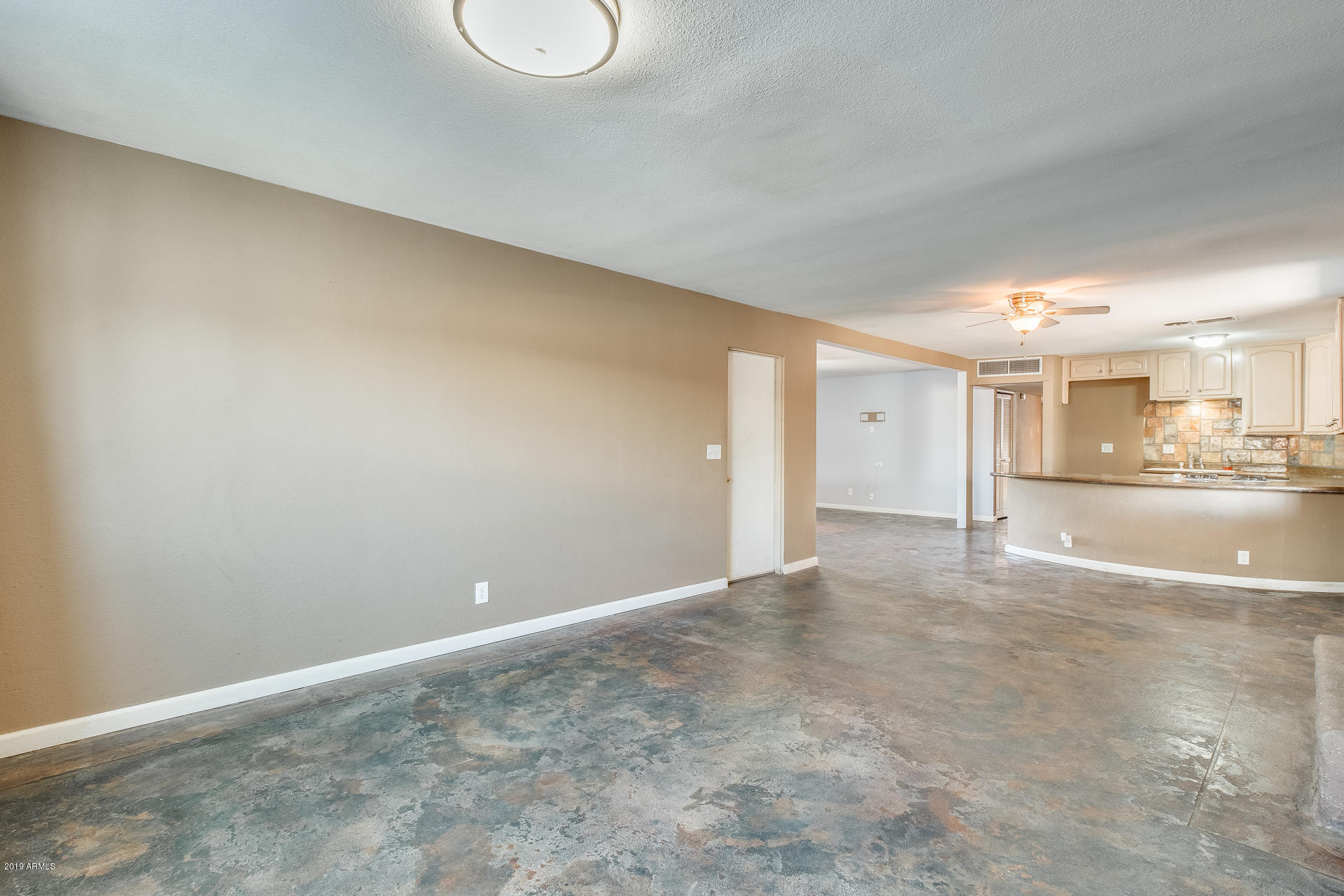 3137 West Wethersfield Road Phoenix, AZ 85029 - Photo 14 of 33