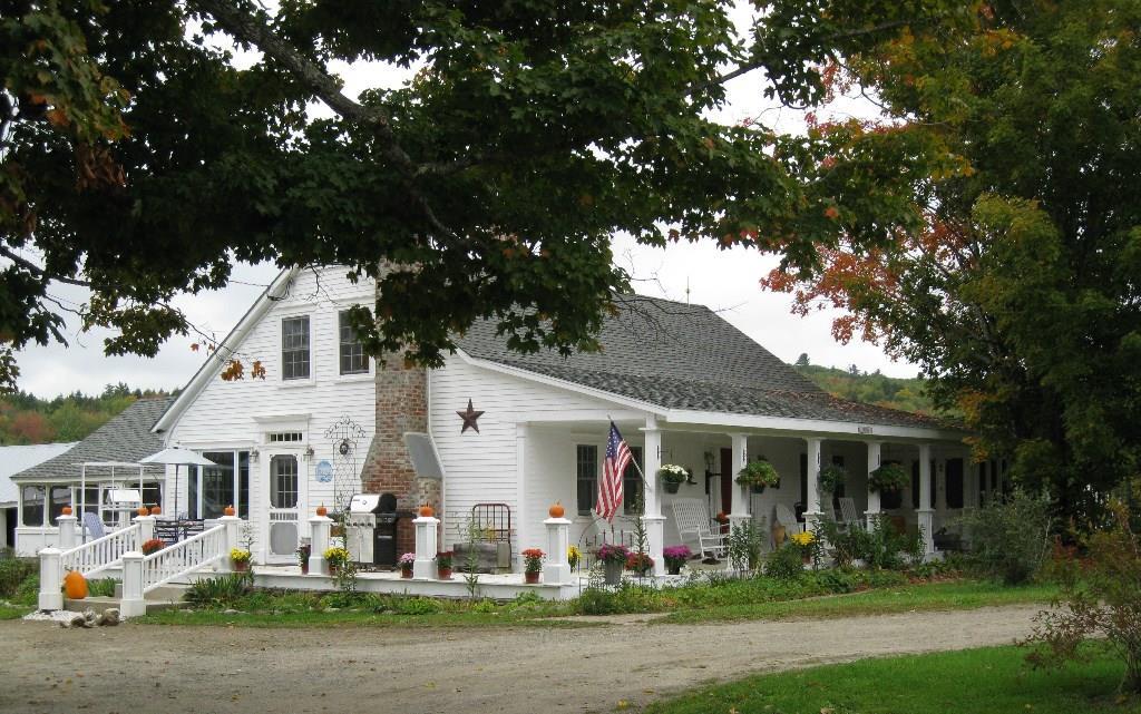 Front and side exterior.