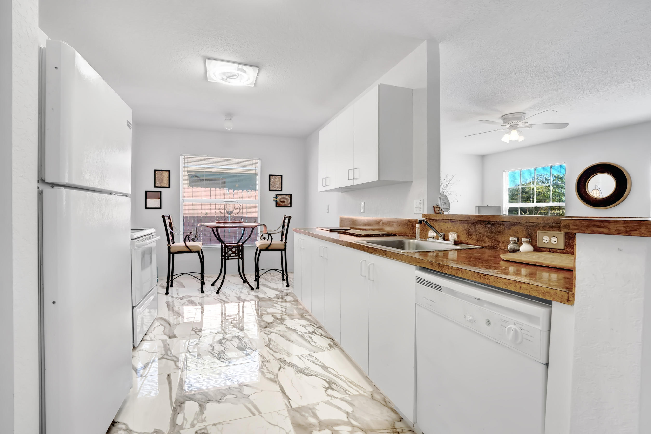 1476 West 31st Street Riviera Beach, FL 33404 - Photo 6 of 20 DSC07520