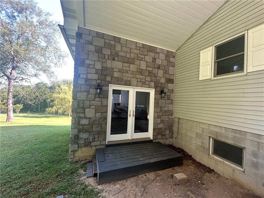 328 Adelaide Road Connellsville, PA 15425 - Photo 5 of 33 Gallery Image 5