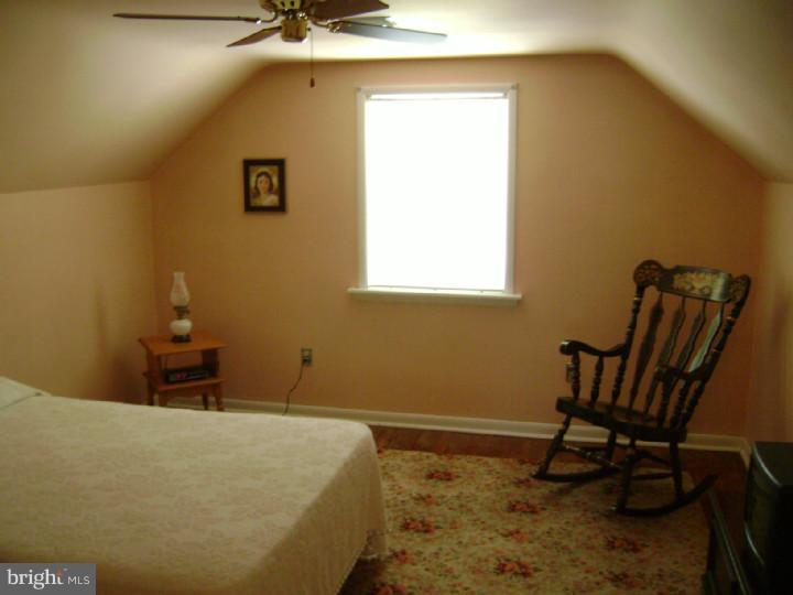 1716-18 Ripley Street Philadelphia, PA 19111 - Photo 15 of 25 Bedroom 4