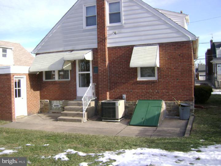 1716-18 Ripley Street Philadelphia, PA 19111 - Photo 18 of 25 Exterior Back