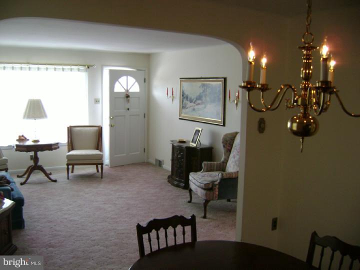 1716-18 Ripley Street Philadelphia, PA 19111 - Photo 6 of 25 Living Room