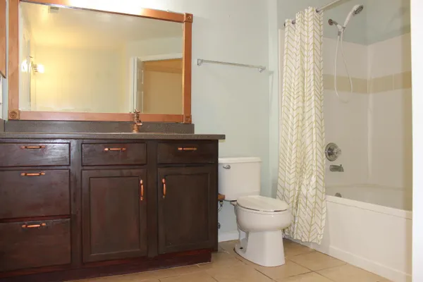$1,795 | 2801 Chancellorsville Drive, Unit 1302, Tallahassee, FL 32312