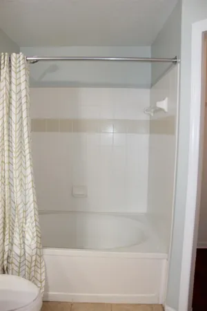 $1,795 | 2801 Chancellorsville Drive, Unit 1302, Tallahassee, FL 32312