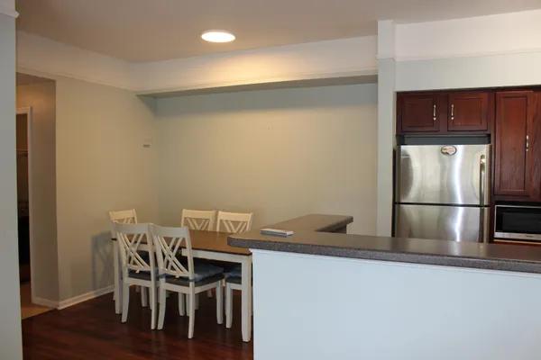 $1,795 | 2801 Chancellorsville Drive, Unit 1302, Tallahassee, FL 32312