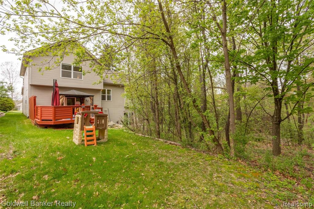 78 Eagle Ridge Road Lake Orion, MI 48360 - Photo 30 of 33