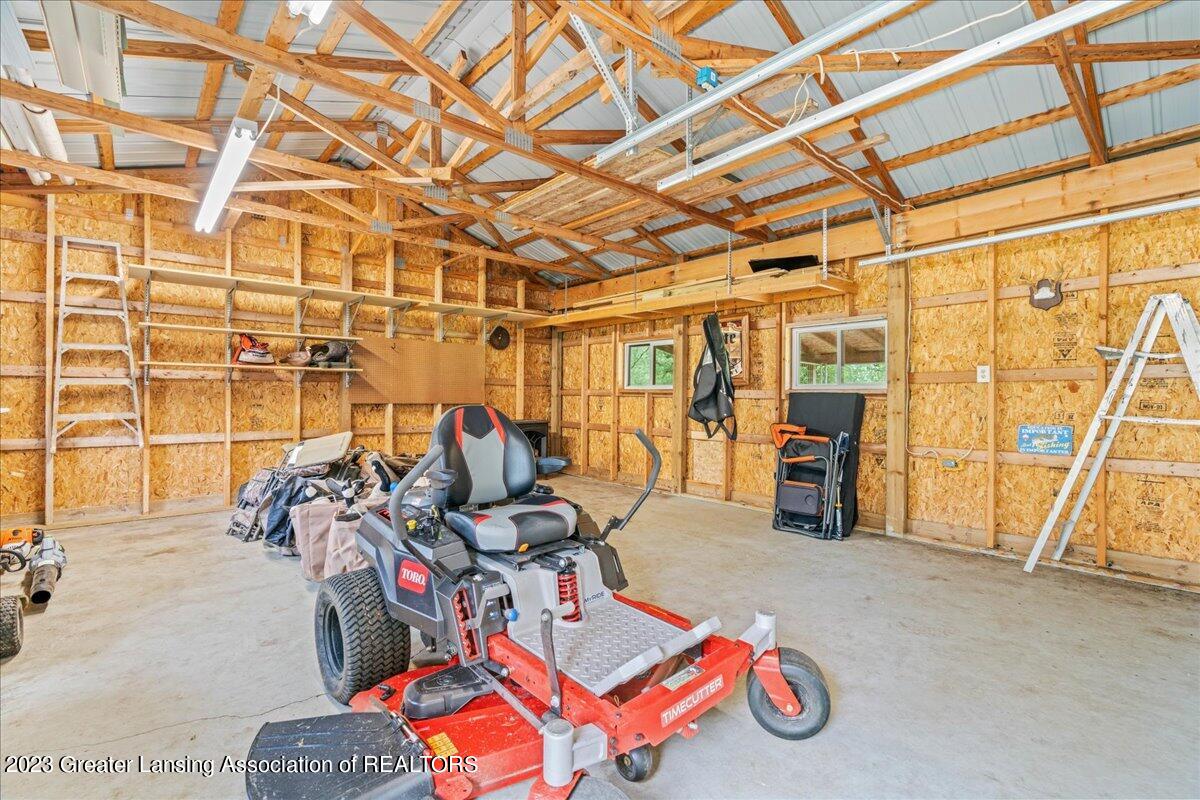 6776 Howe Road Bath, MI 48808 - Photo 28 of 48 30-Media Jett-46