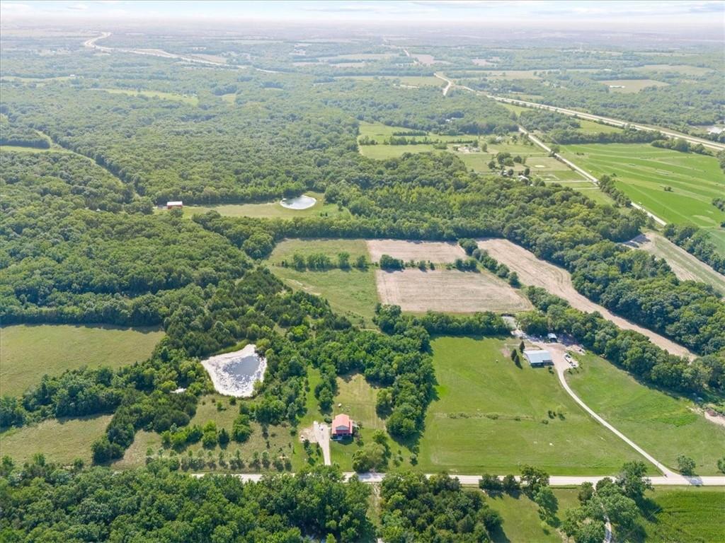 2248 Iowa Road Ottawa, KS 66067 - Photo 35 of 37