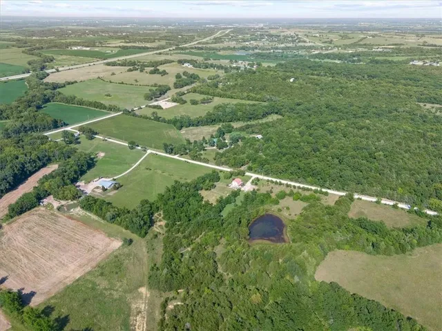 $449,000 | 2248 Iowa Road, Ottawa, KS 66067