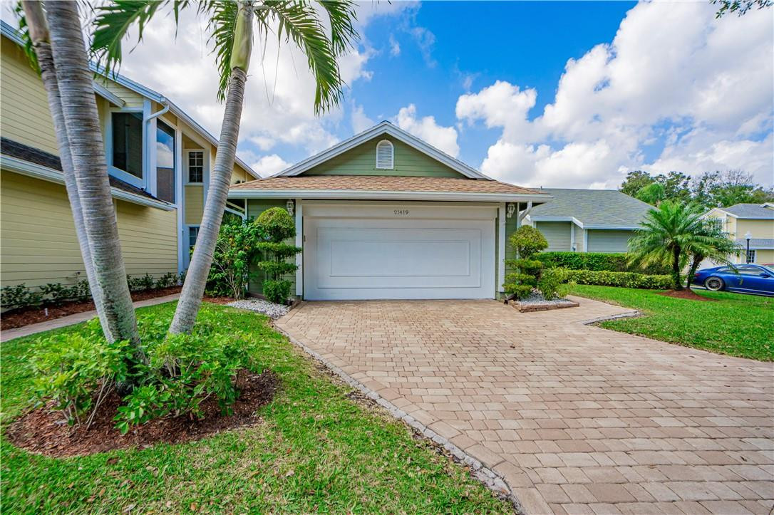 21419 Fairfield Lane Boca Raton, FL 33431 - Photo 15 of 50 Photo 15