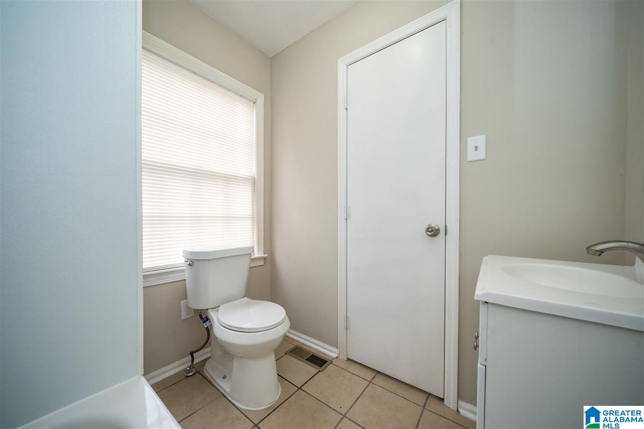 4717 Clover Road Tuscaloosa, AL 35401 - Photo 7 of 11