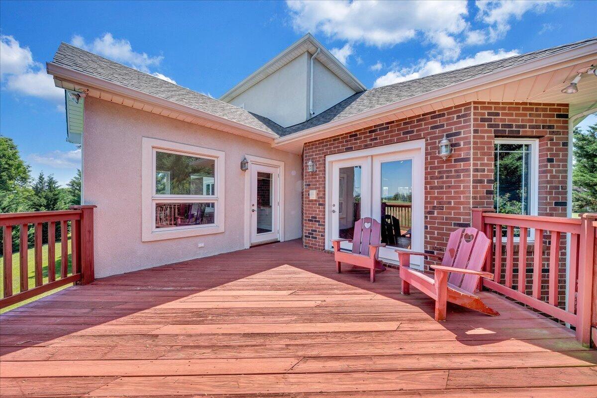 625 Frontier Way Fincastle, VA 24090 - Photo 71 of 105 073-MIB02866