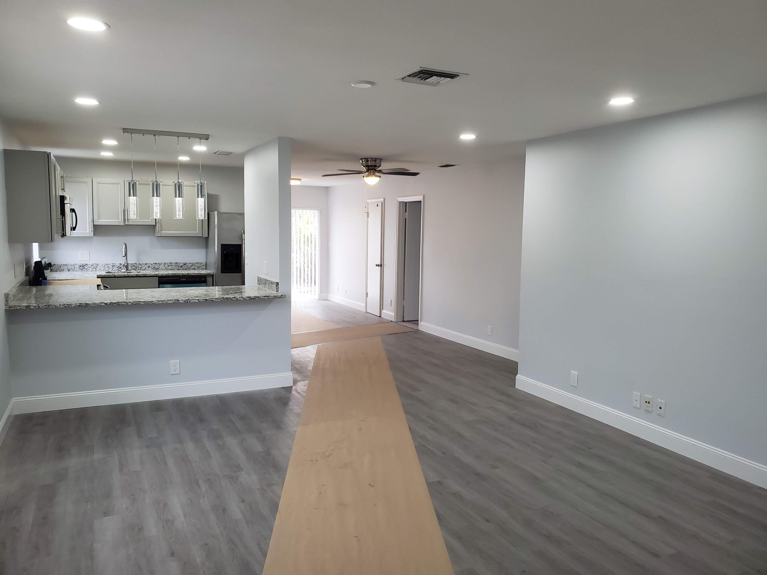 516 Northwest 53rd Street Boca Raton, FL 33487 - Photo 4 of 24 20191019_153518