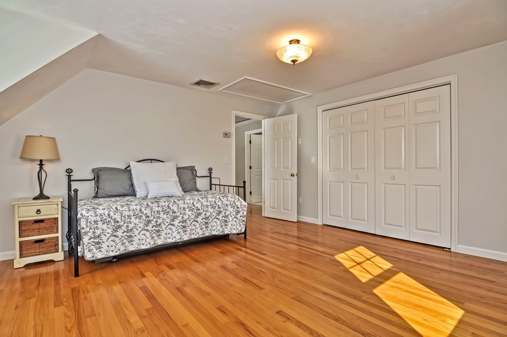95 Autumn Road Wrentham, MA 02093 - Photo 23 of 29