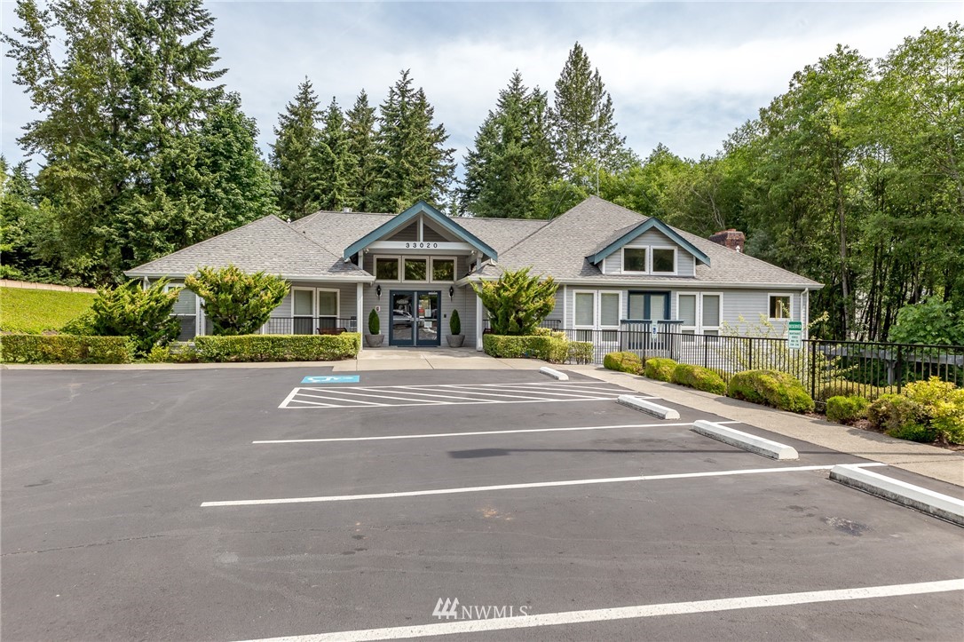 33020 10th Avenue Southwest, Unit F202 Federal Way, WA 98023 - Photo 17 of 22