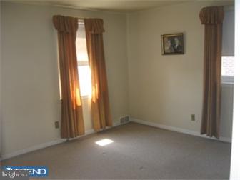 4043 Lasher Road Drexel Hill, PA 19026 - Photo 8 of 12 Gallery Image 8