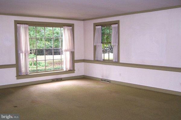 1233 Cornwall Road Lebanon, PA 17042 - Photo 7 of 21 Gallery Image 7