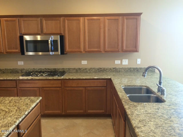 60340 East Center Circle Tucson, AZ 85739 - Photo 8 of 28 Gallery Image 8