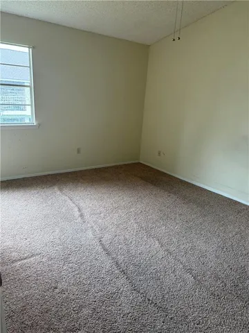 $98,500 | 701 Fairfax Drive, Unit 209, Gretna, LA 70056