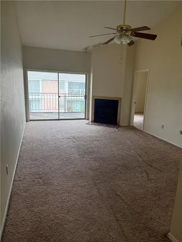 $98,500 | 701 Fairfax Drive, Unit 209, Gretna, LA 70056