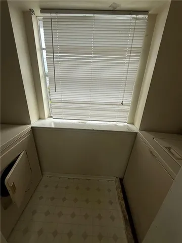 $98,500 | 701 Fairfax Drive, Unit 209, Gretna, LA 70056