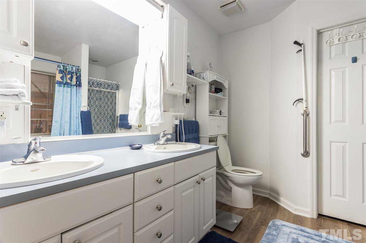 6525 Applewhite Road Wendell, NC 27591 - Photo 17 of 30 Gallery Image 17