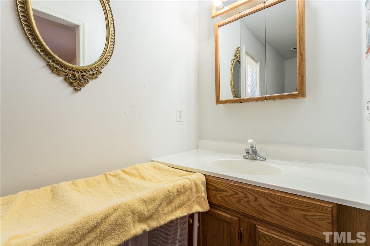 6525 Applewhite Road Wendell, NC 27591 - Photo 21 of 30 Gallery Image 21