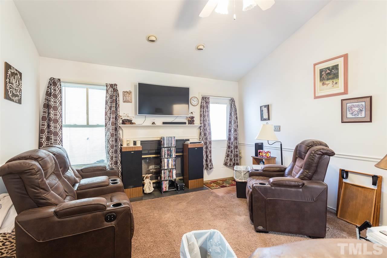 6525 Applewhite Road Wendell, NC 27591 - Photo 9 of 30 Gallery Image 9