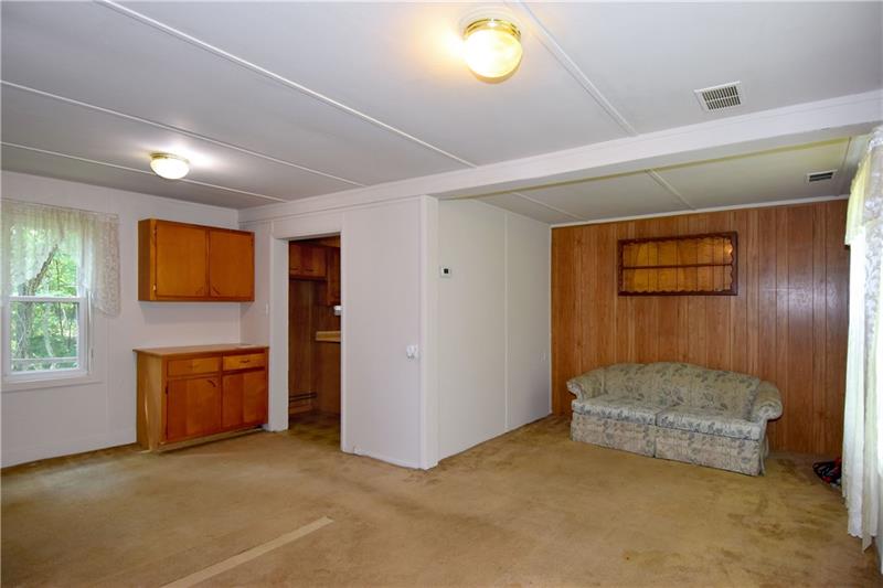23 Grubbs Road Cheswick, PA 15024 - Photo 3 of 24