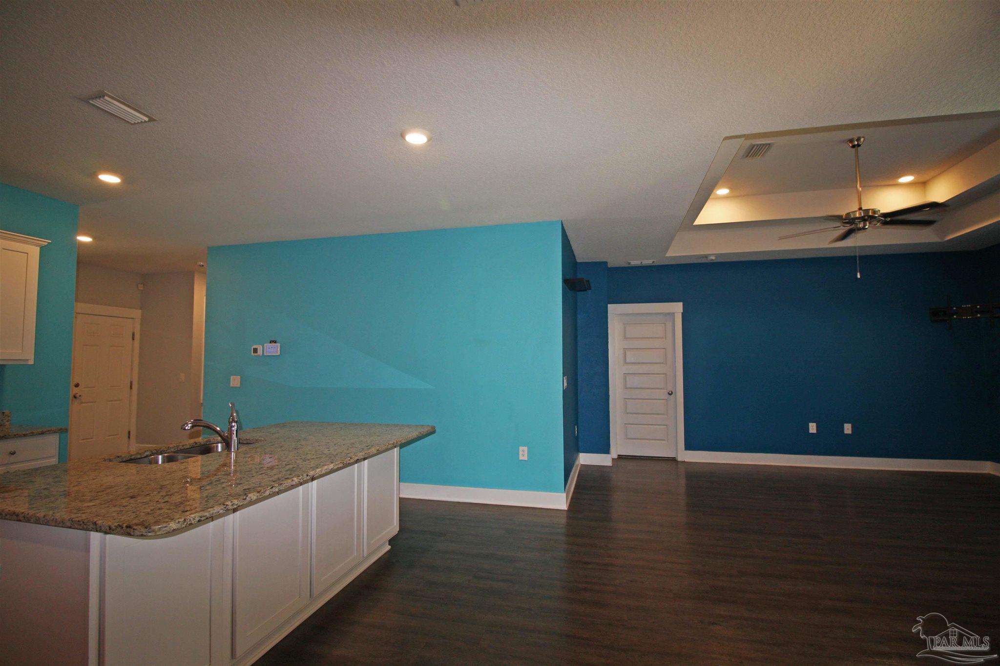 5752 Conley Court Pace, FL 32571 - Photo 11 of 40