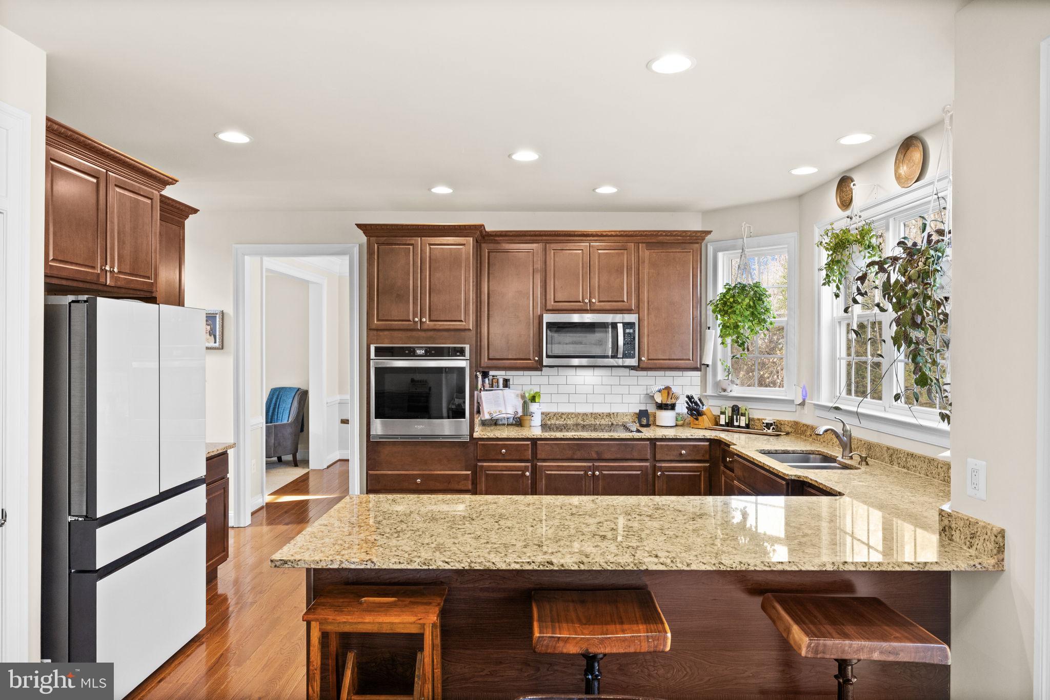476 Decatur Road Stafford, VA 22554 - Photo 15 of 62 Kitchen with recessed lighting and hardwood floor