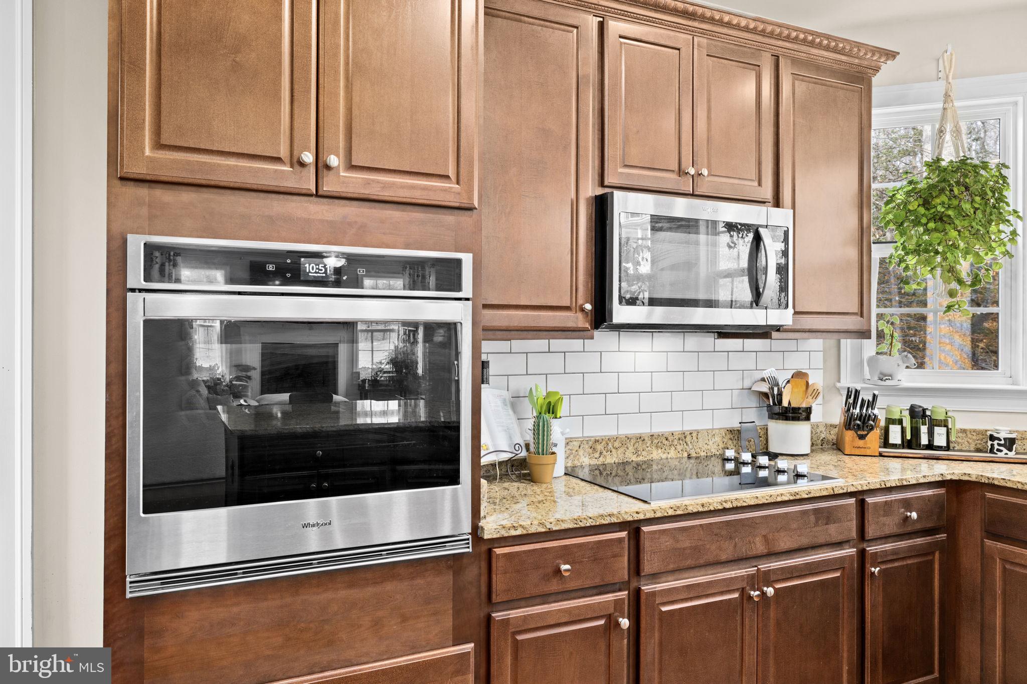 476 Decatur Road Stafford, VA 22554 - Photo 20 of 62 Stainless steel appliances and electric cooking