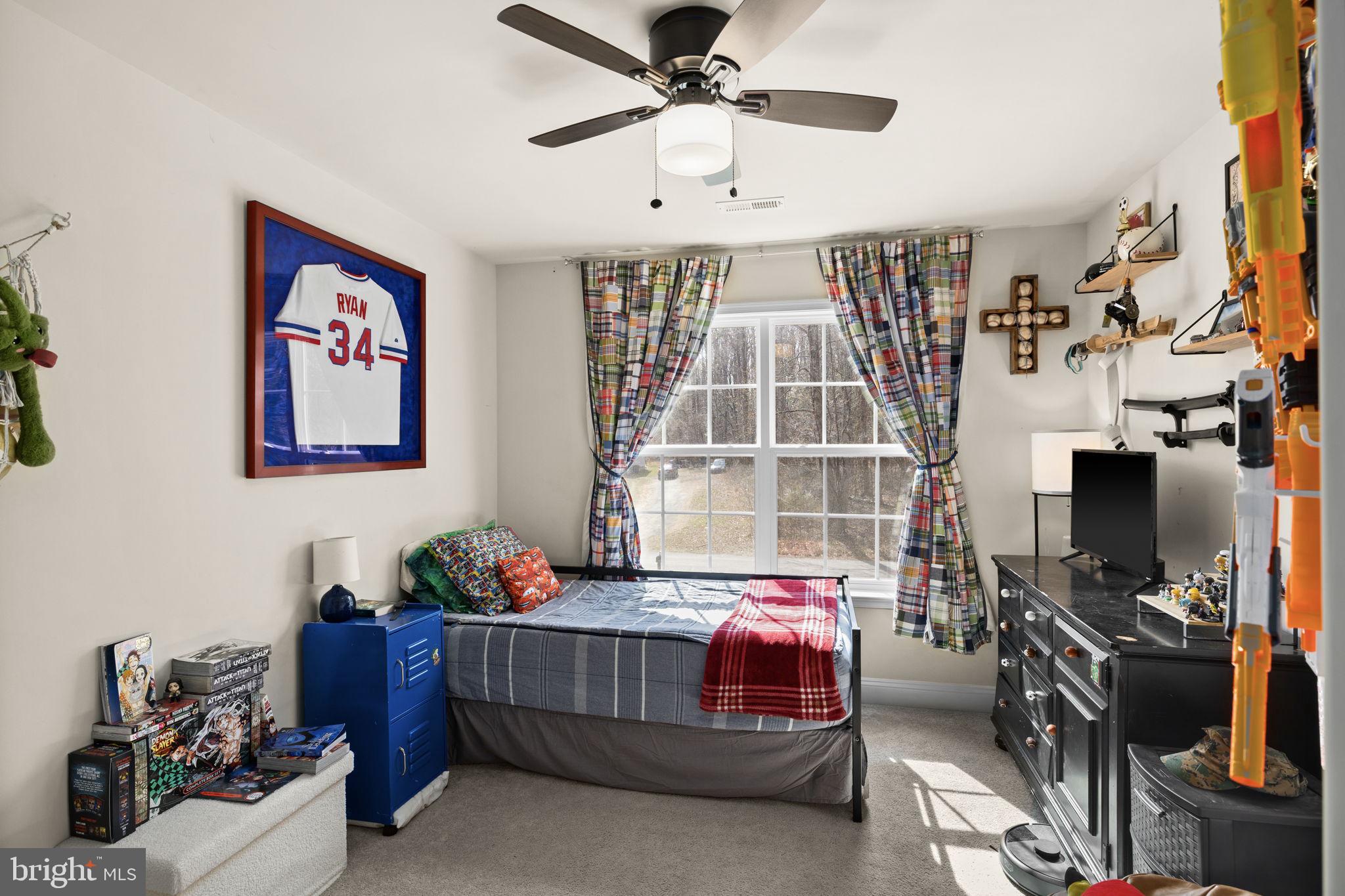 476 Decatur Road Stafford, VA 22554 - Photo 36 of 62 Bedroom #2 with ceiling fan light fixture