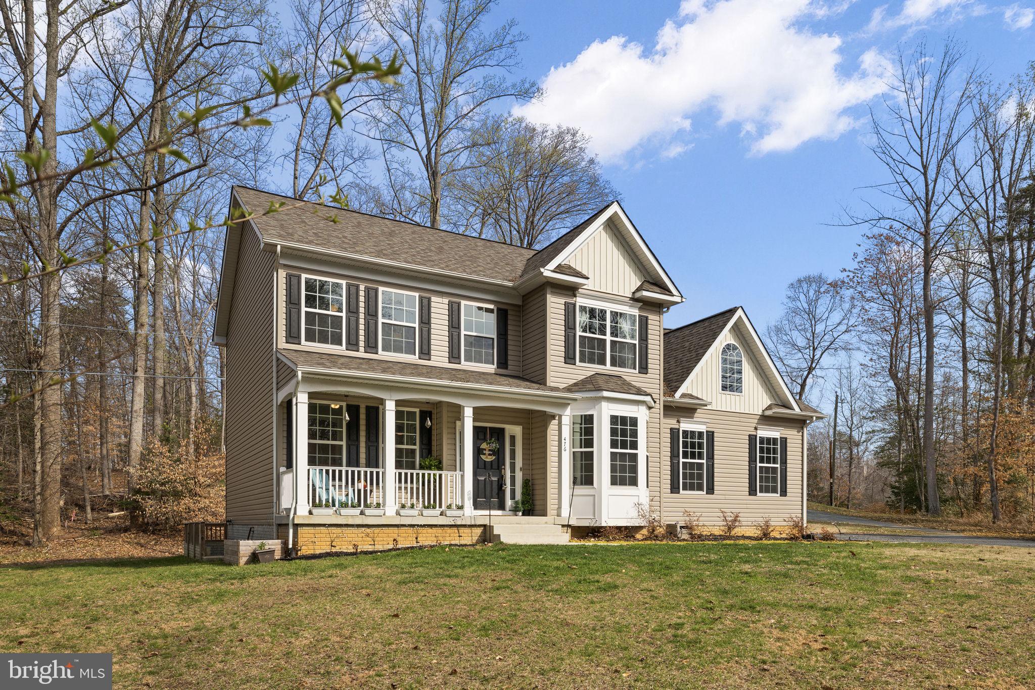 476 Decatur Road Stafford, VA 22554 - Photo 4 of 62 Well kept front yard