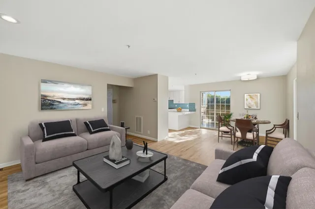 $1,599,999 | 455 Ave Portola, El Granada, CA 94018