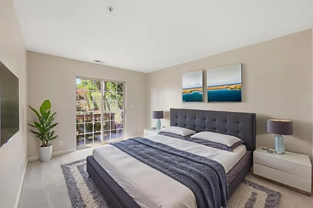 $1,599,999 | 455 Ave Portola, El Granada, CA 94018