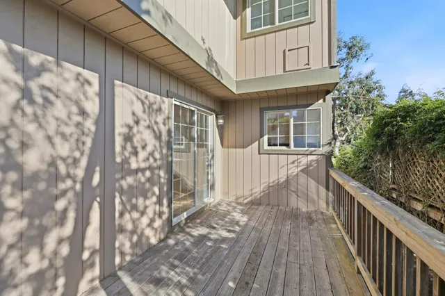 $1,599,999 | 455 Ave Portola, El Granada, CA 94018