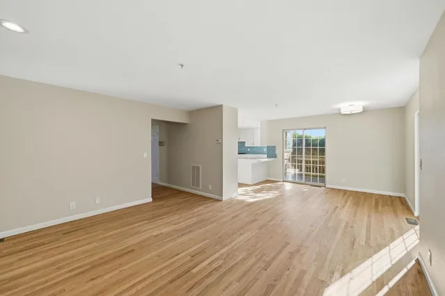 $1,599,999 | 455 Ave Portola, El Granada, CA 94018