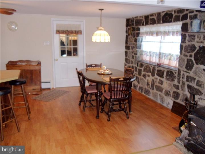 332 Funston Avenue Reading, PA 19607 - Photo 6 of 18 Gallery Image 6