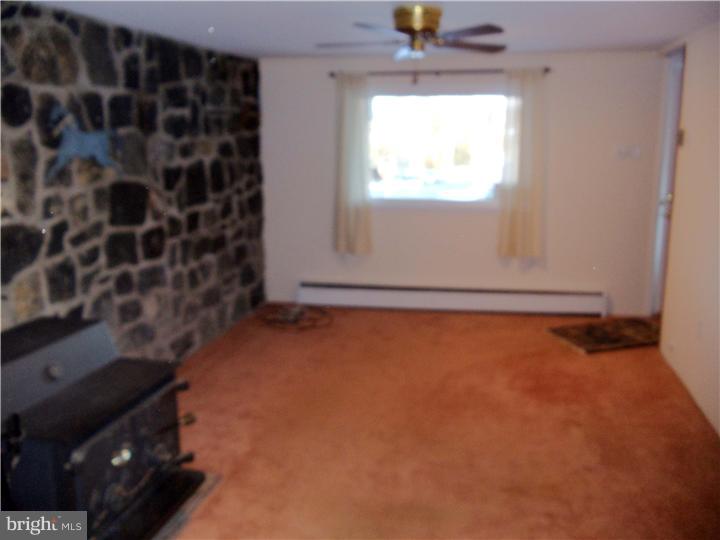 332 Funston Avenue Reading, PA 19607 - Photo 7 of 18 Gallery Image 7