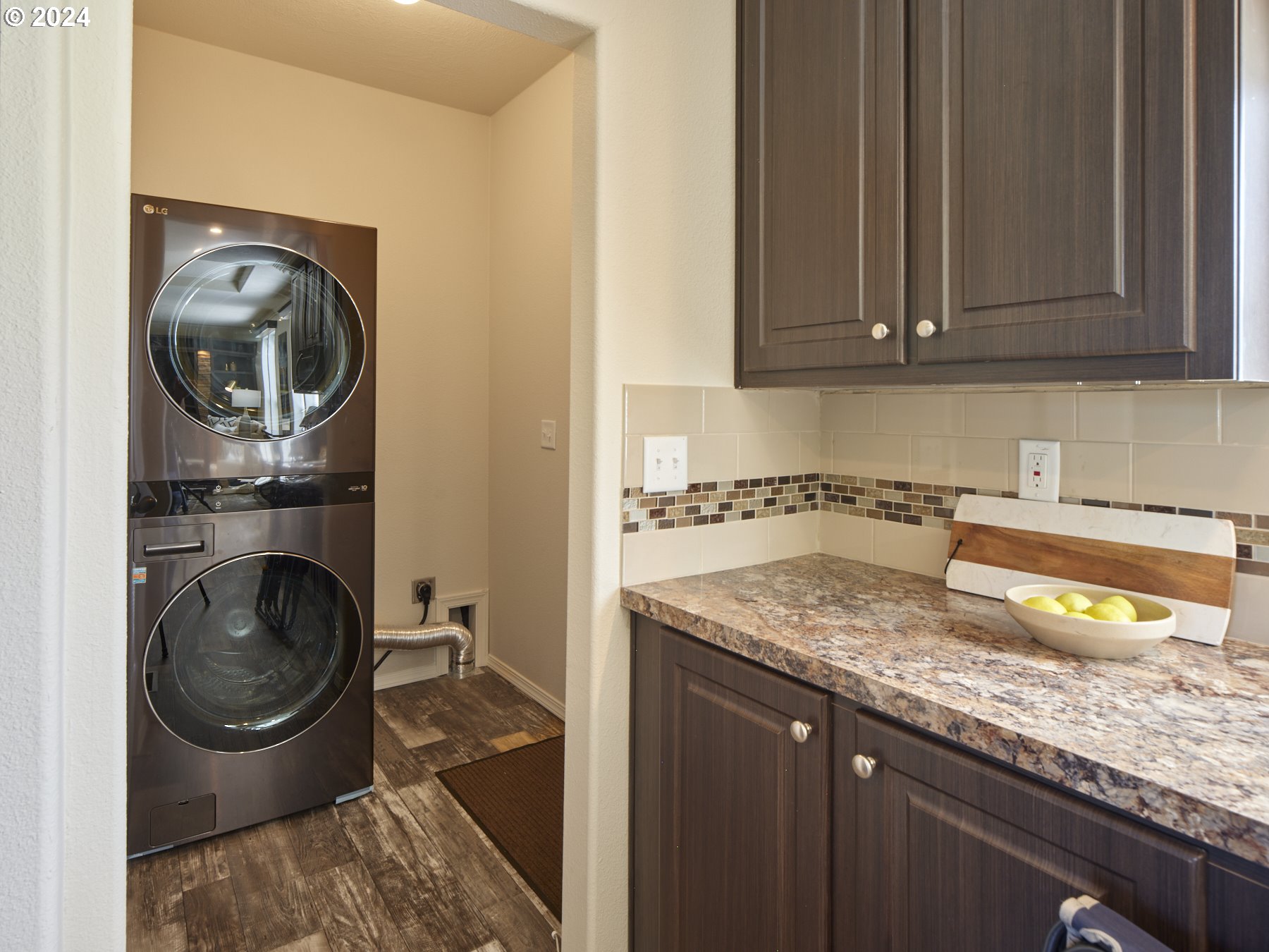 108 Rodgers Road Silverlake, WA 98645 - Photo 13 of 37 Laundry