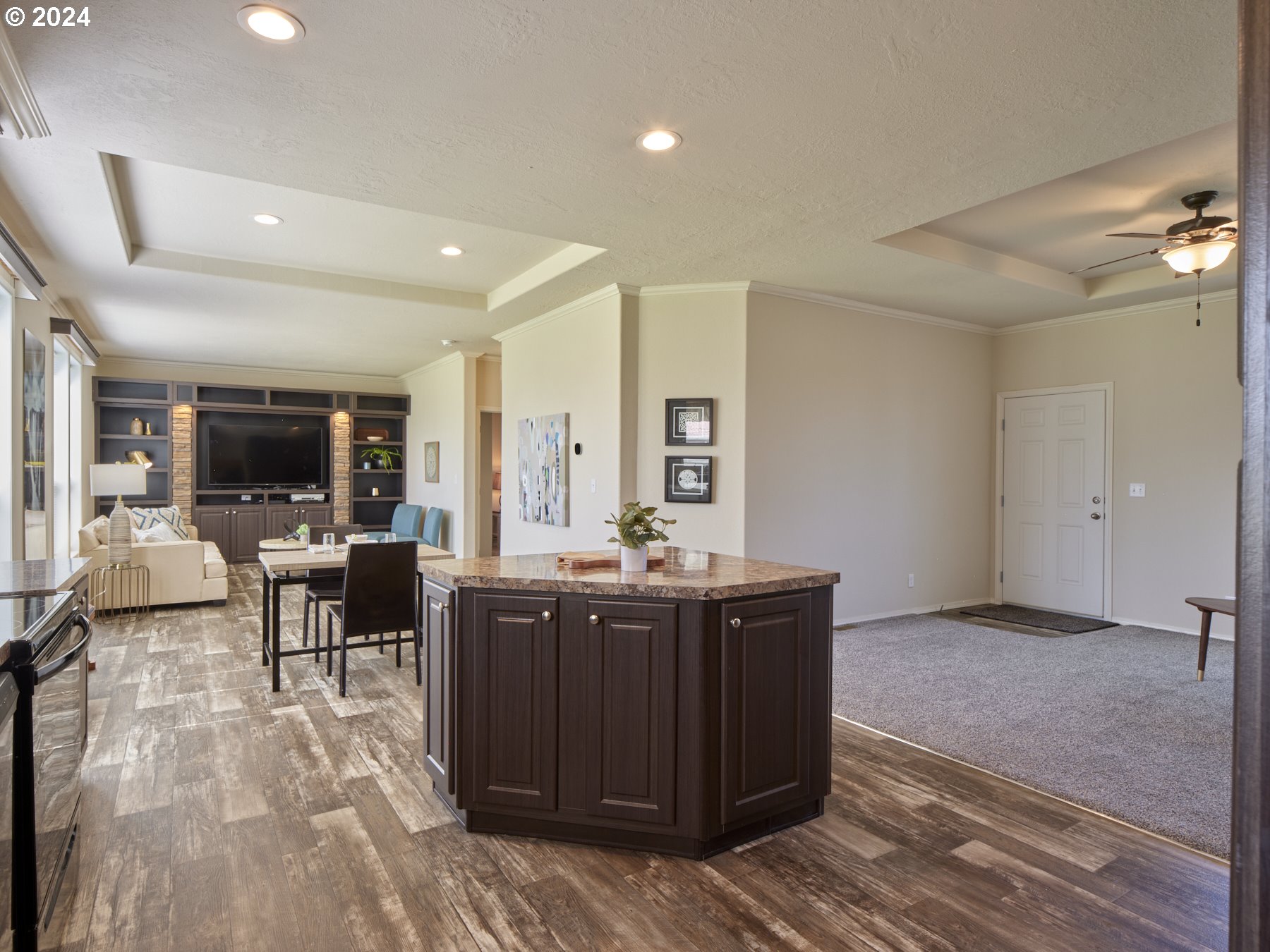 108 Rodgers Road Silverlake, WA 98645 - Photo 14 of 37 Kitchen/Dining Room