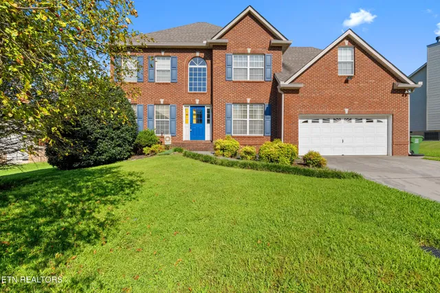 $550,000 | 1365 Wineberry Road, Powell, TN 37849