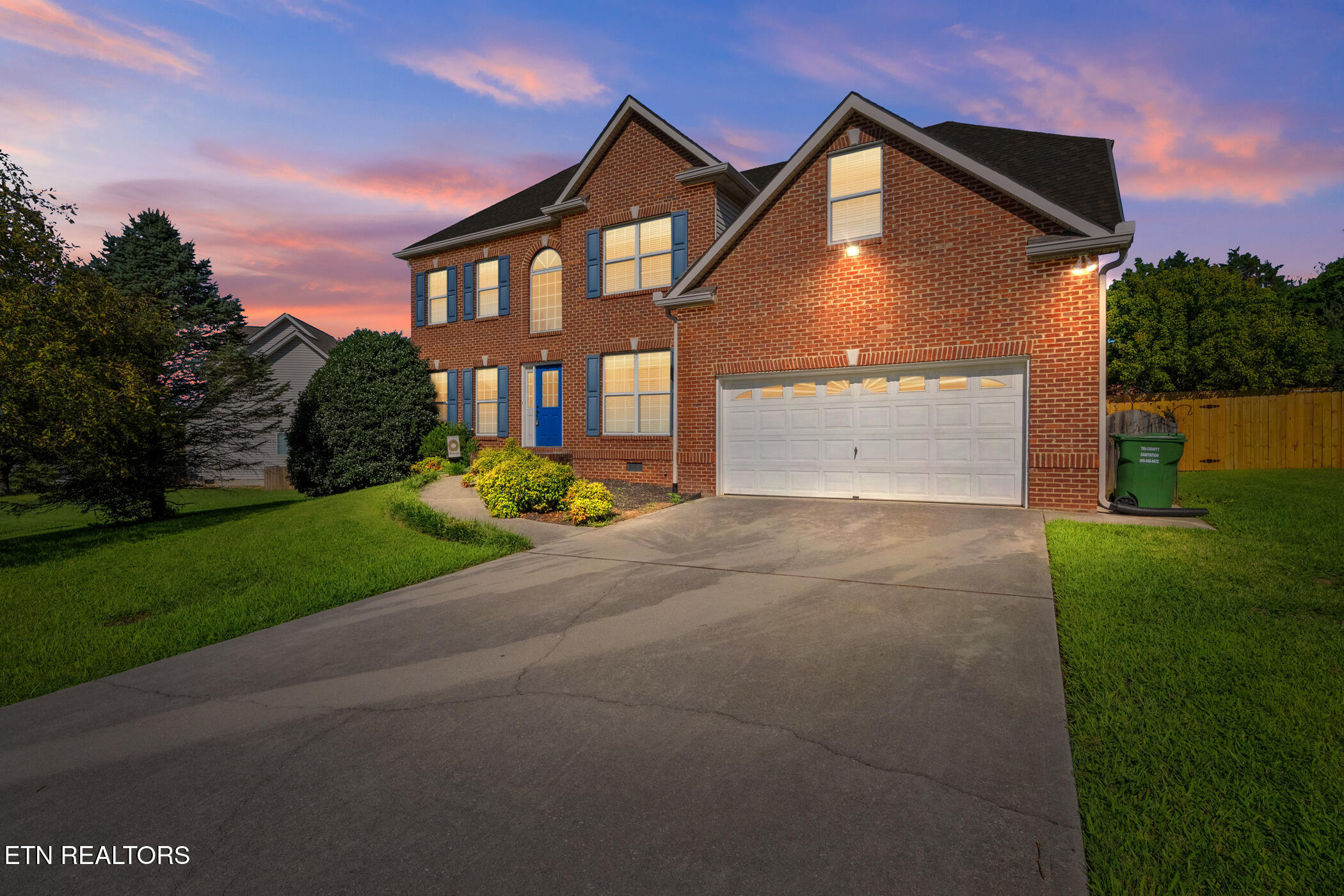 1365 Wineberry Road Powell, TN 37849 - Photo 2 of 43 Twilight