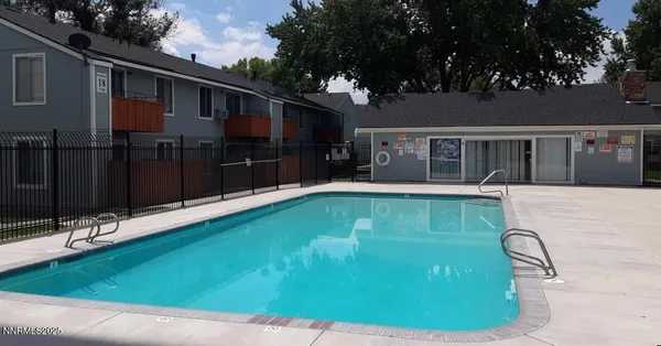 $995 | 4602 Neil Road, Unit 84, Reno, NV 89502